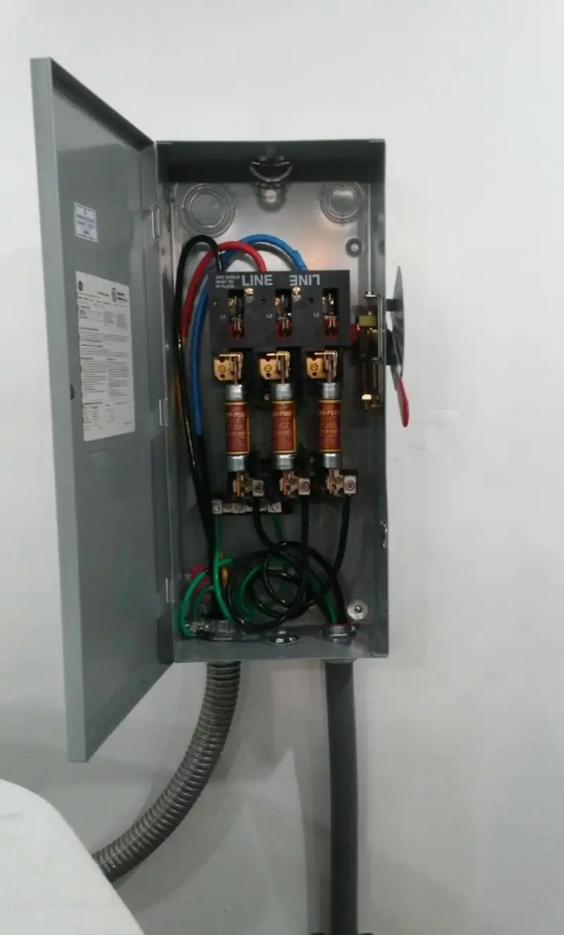 Three-phase disconnect switch installed for Electrical Wiring & Rewiring in Ontwa
